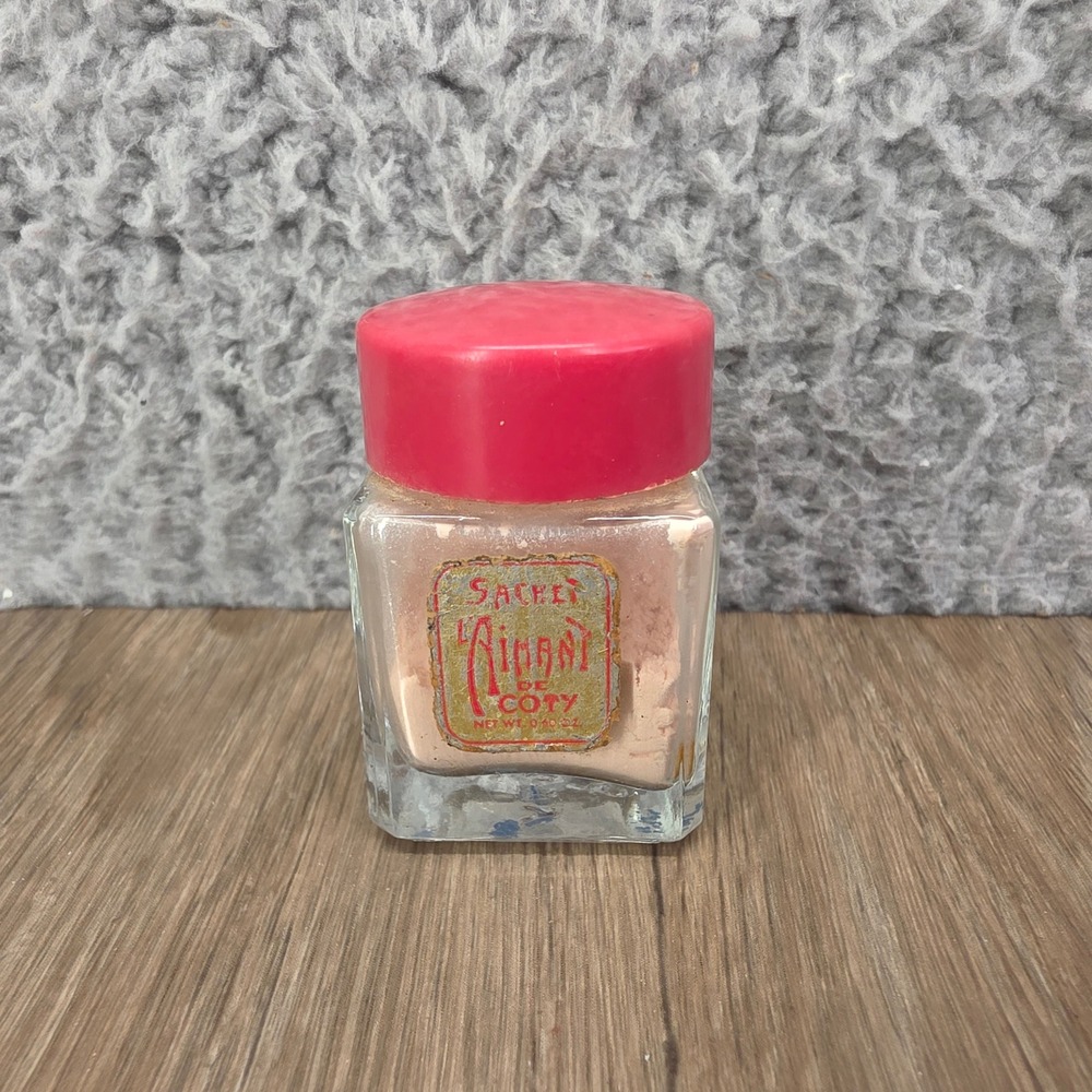 Vintage Coty L'Aimant Sachet Powder Glass Jar Pink Lid 0.40 oz Collectible